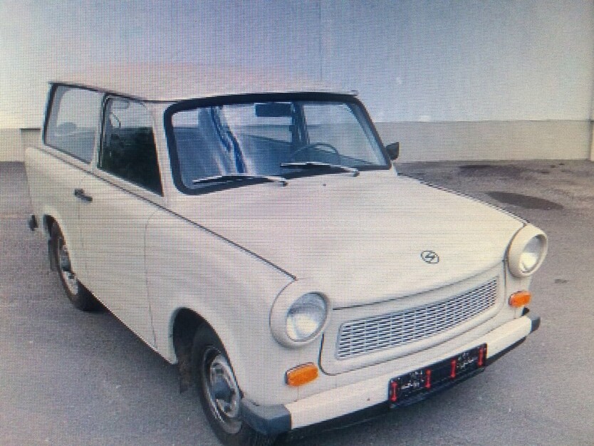 Trabant P 601 42.500 km 9.950 € Lengenfeld 08485