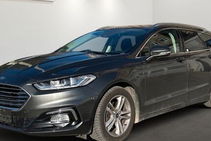 Ford Mondeo 149.929 km 10.699 € Berlin 12681