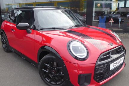 Mini Cooper S Coupé 7.228 km 35.990 € Bitburg 54634
