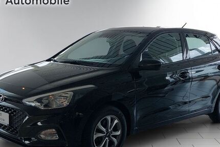 Hyundai i20 25.900 km 11.880 &euro; Elsterwerda 04910