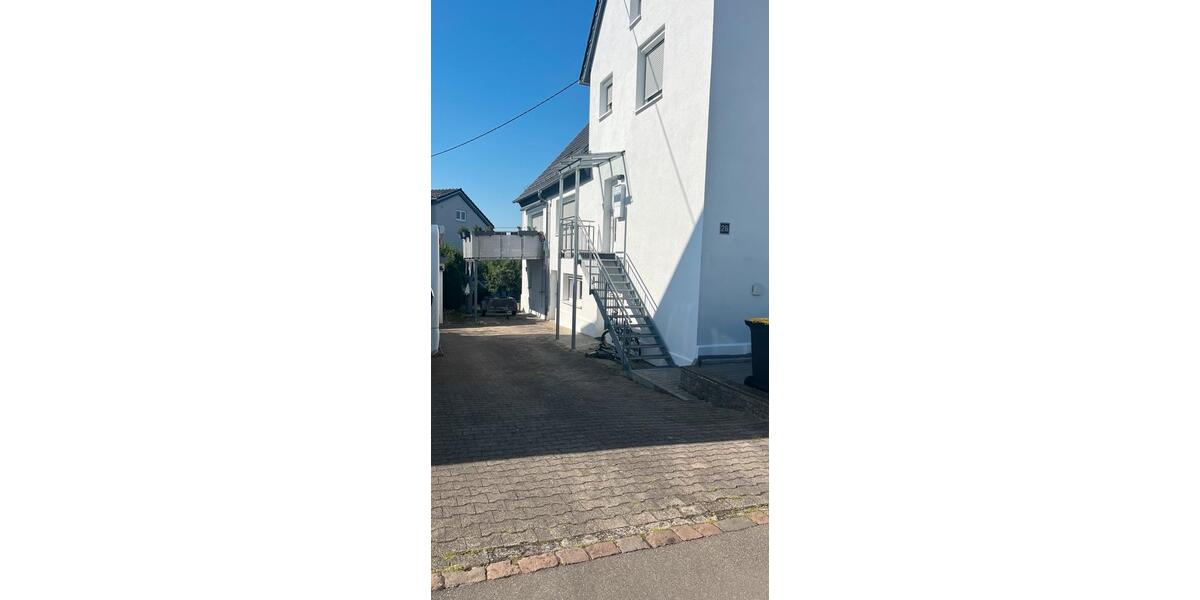 Erdgeschoßwohnung Reutlingen Altenburg - 3 Zimmer, 90 m&sup2;, 329.500&euro; | Angebot:27259727