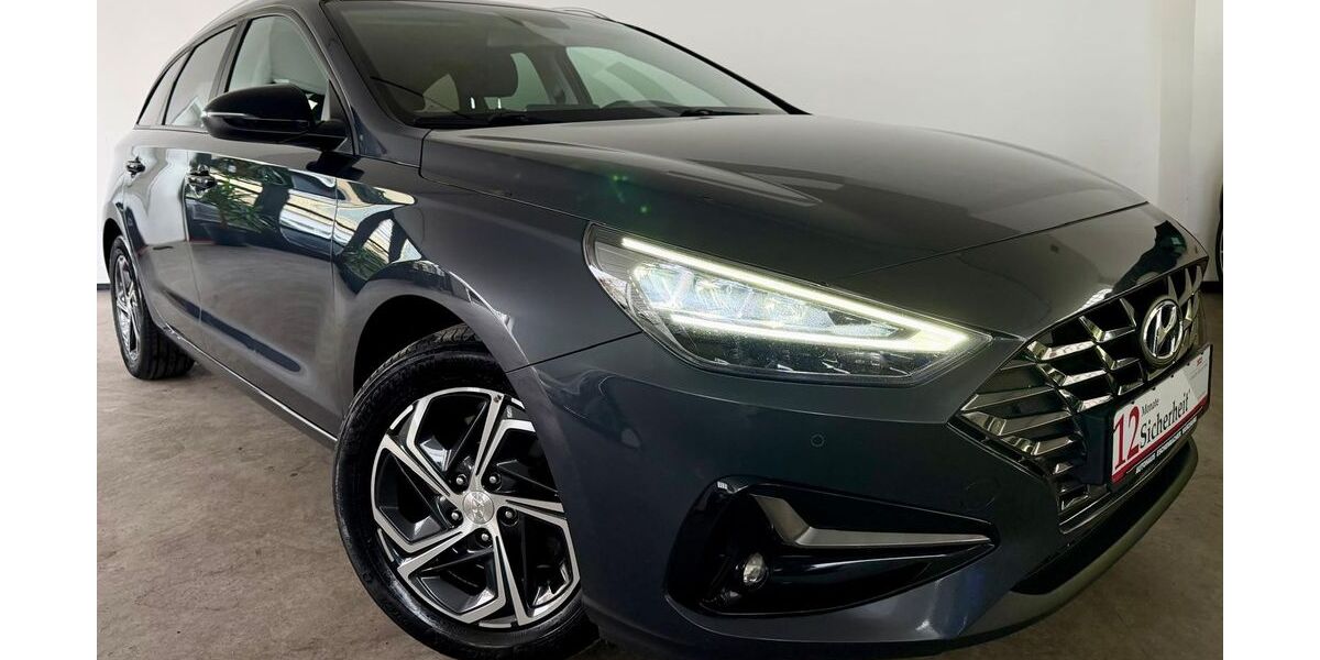 Hyundai i30 153.000 km 12.290 &euro; Würzburg 97080