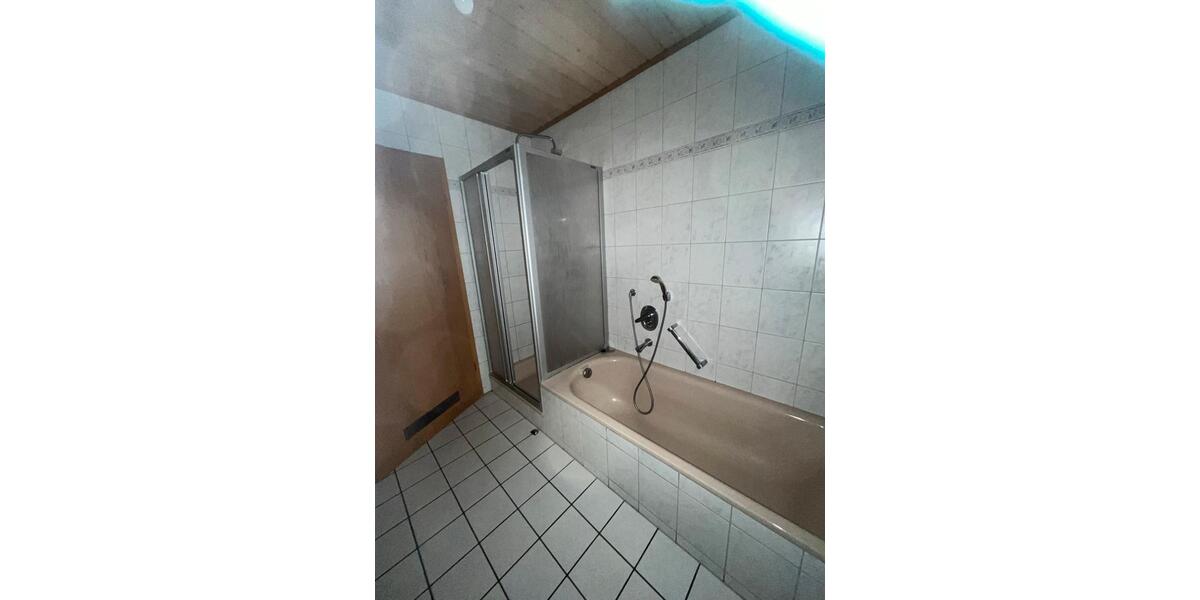 Dreizimmerwohnung, Dachgeschoss 3 zimmer