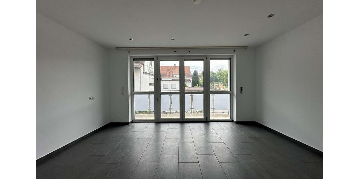 Etagenwohnung Friedberg - 3 Zimmer, 118 m&sup2;, 1.600&euro; | Angebot:26632572