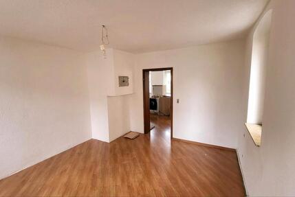 3 Zi.-Wohnung mit Anschluss für Kamin
