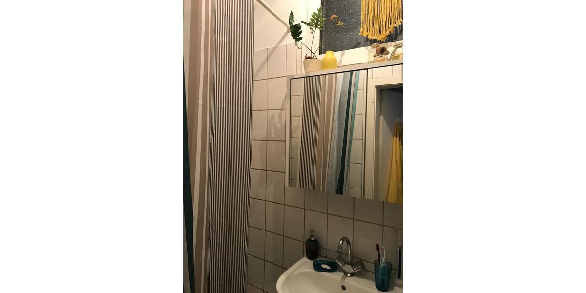 Etagenwohnung Wuppertal Elberfeld - 4 Zimmer, 85 m&sup2;, 780&euro; | Angebot:24944886