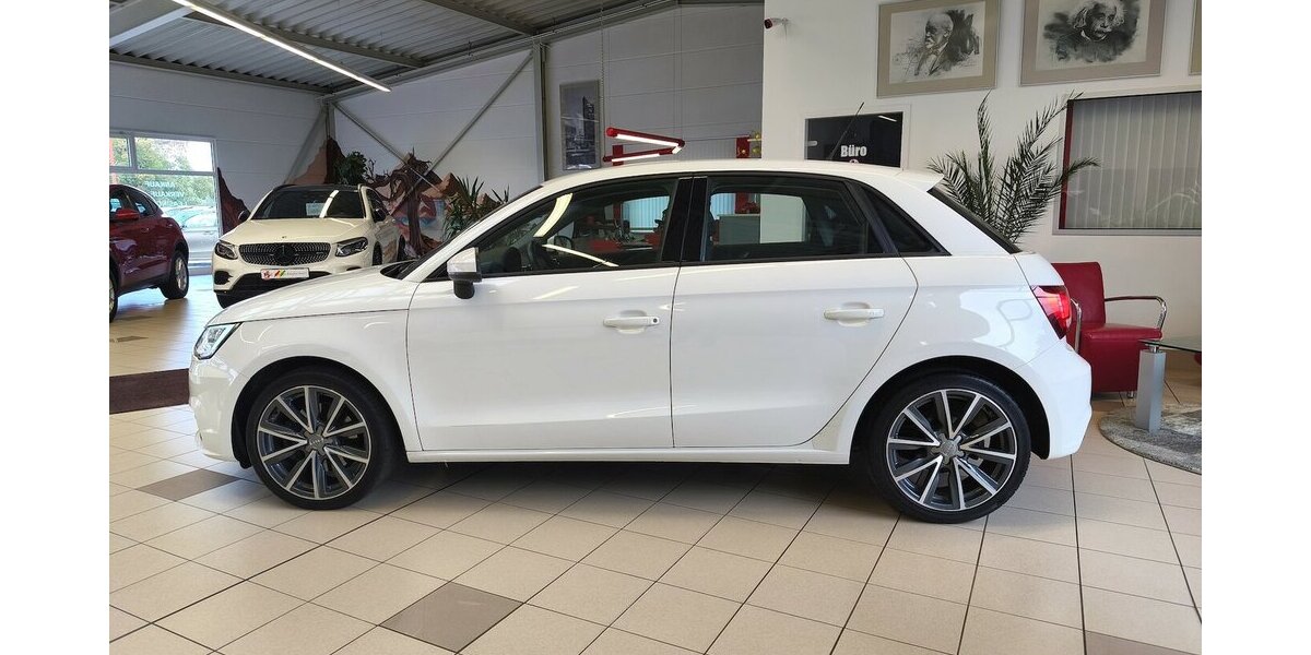 Audi A1 1.6 TDI Sport/Xenon Plus/MMI/Teilleder/17´´ 117.089 km 13.990 &euro; Leipzig 04347