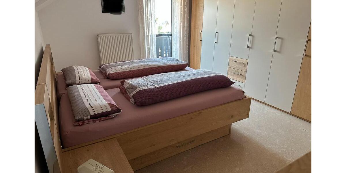 Einfamilienhaus Aham - 7 Zimmer, 181 m&sup2;, 549.000&euro; | Angebot:26942075
