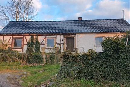 Sanierungsbedürftiges Haus in Diemelsee Adorf zu vermieten zimmer