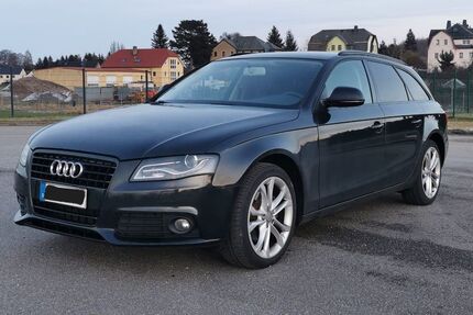 Audi A4 285.000 km 6.000 € Hartmannsdorf 09232
