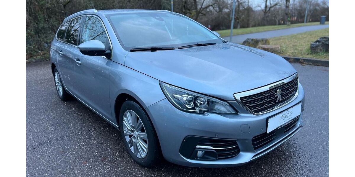 Peugeot 308 117.462 km 10.999 &euro; Stuttgart 70469