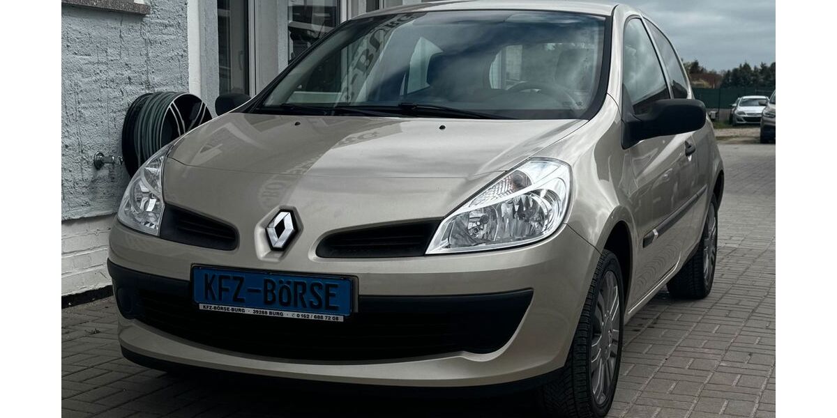 Renault Clio 44.500 km 3.900 &euro; Burg 39288