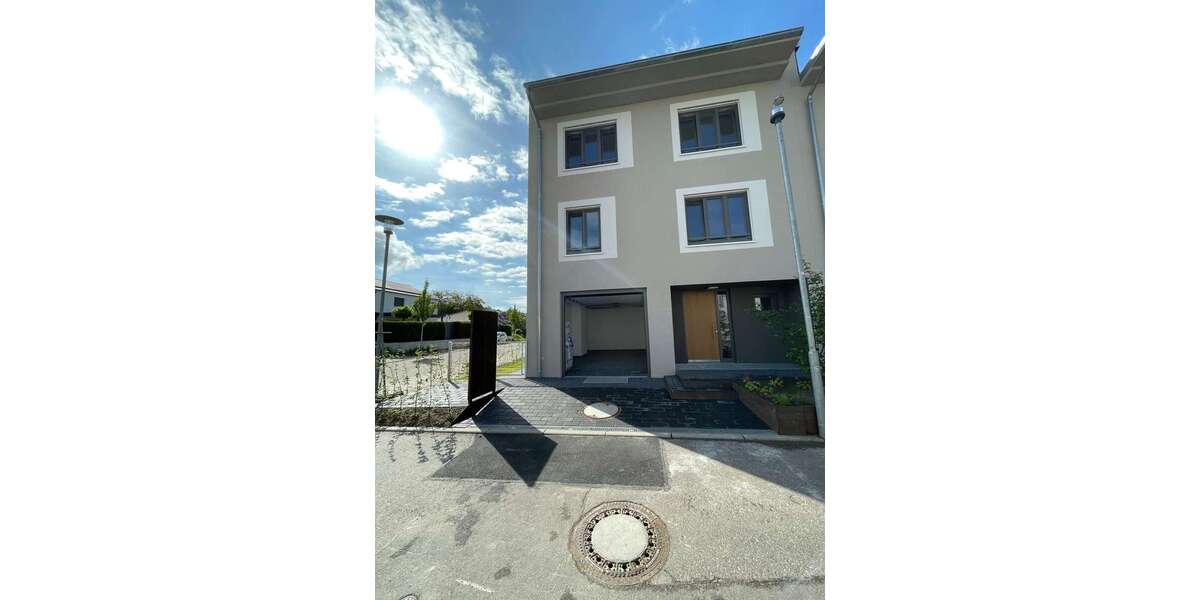 Einfamilienhaus Pfinztal - 5.5 Zimmer, 208 m&sup2;, 2.195&euro; | Angebot:26694060