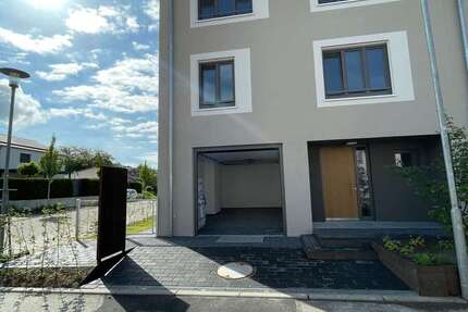 Haus Pfinztal - 5.5 Zimmer, 208 m&sup2;, 2.195&euro; | Angebot:26694060