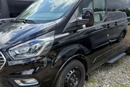 Ford Tourneo Custom 164.000 km 23.900 &euro; Uelzen 29525
