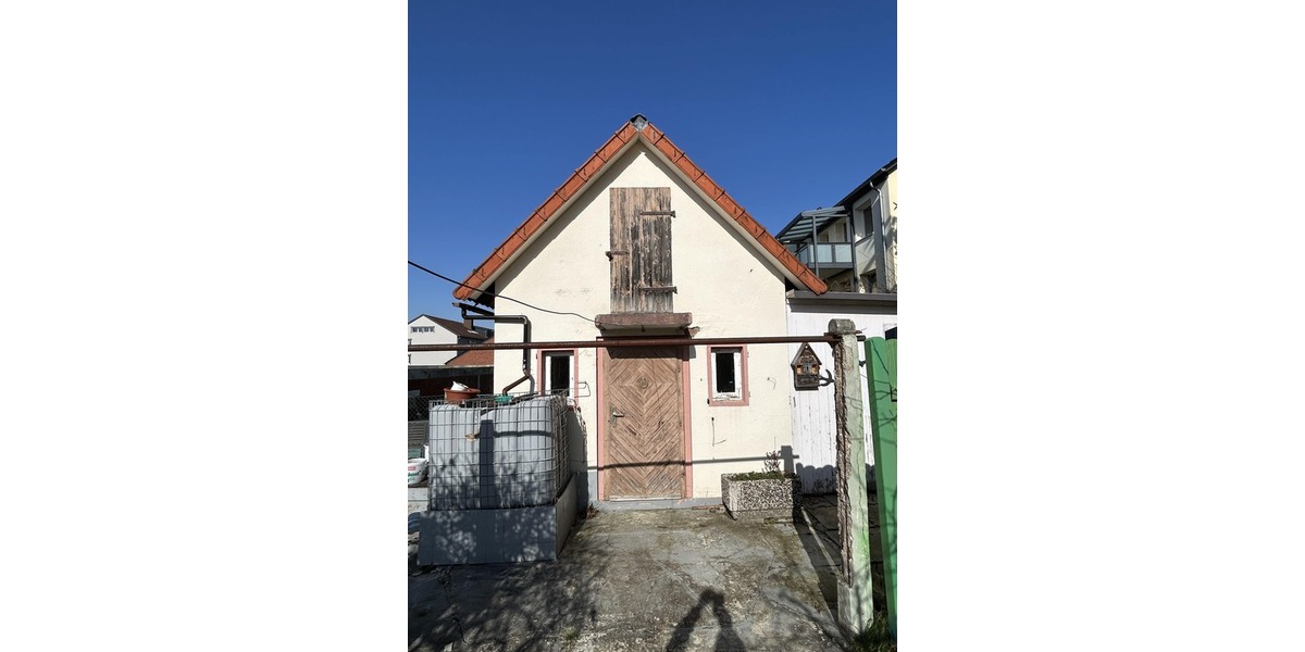 EFH mit viel Platz und Potenzial - Einfamilienhaus Alfeld | Angebot:26177068