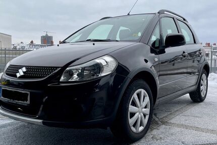 Suzuki SX4 99.200 km 5.990 &euro; Berlin 12043