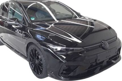 VW Golf 11.547 km 50.980 € Hanau 63452