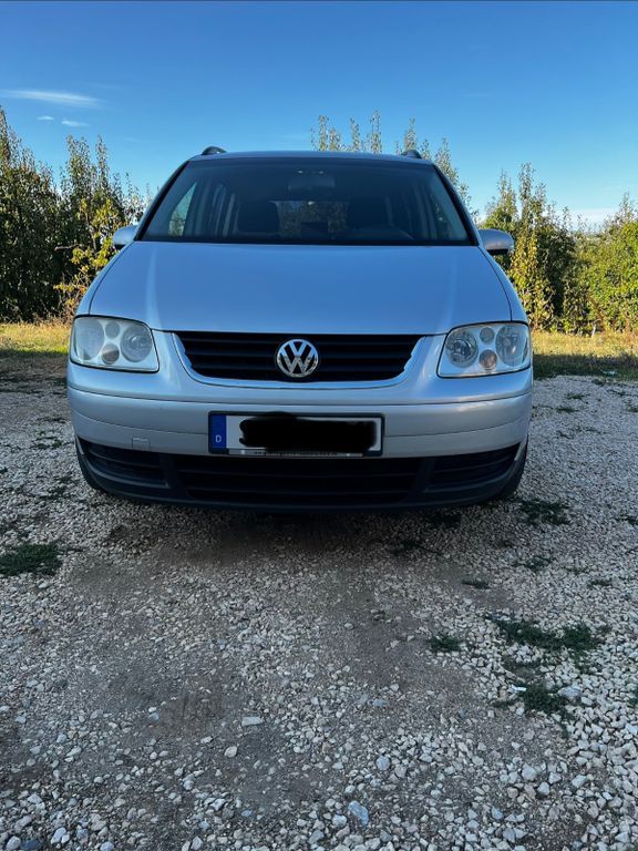 VW Touran 290.000 km 1.650 € Troisdorf 53842