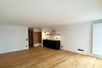 Wohntraum im Herzen Münchens! Exclusive 1-Zimmer-Wohnung direkt an der Theresienwiese!!