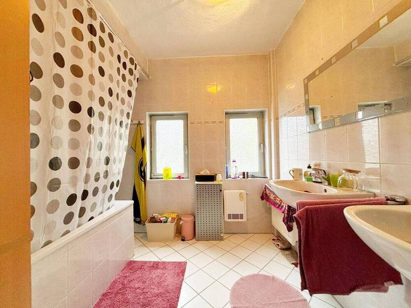 Schönes Einfamilienhaus auf tollem Eckgrundstück