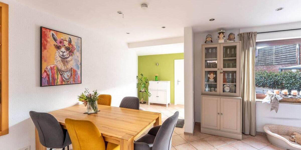 Reihenmittelhaus Kempen St. Hubert - 6 Zimmer, 131 m&sup2;, 398.000&euro; | Angebot:26841564