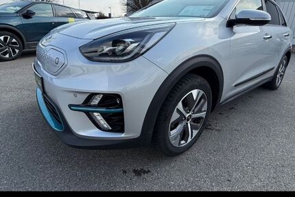 Kia Niro 39.999 km 21.990 &euro; Mindelheim 87719