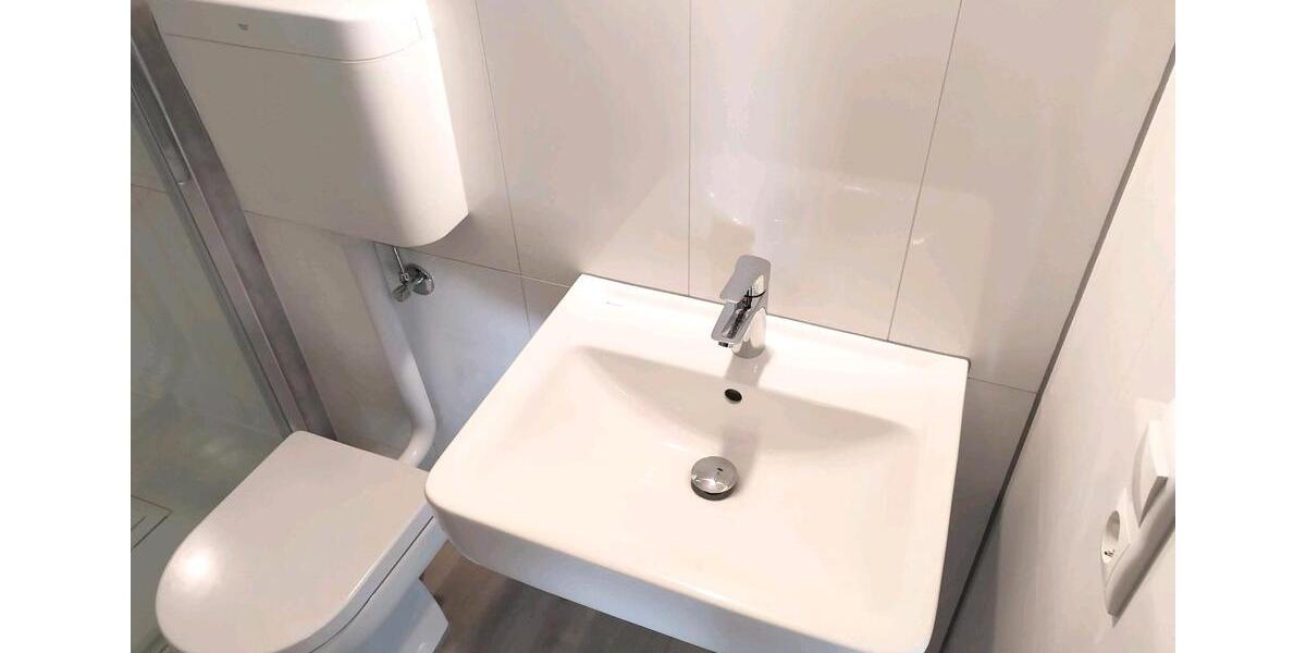 Dachgeschoßwohnung Stolberg (Rheinland) - 3 Zimmer, 65 m&sup2;, 159.000&euro; | Angebot:26414894