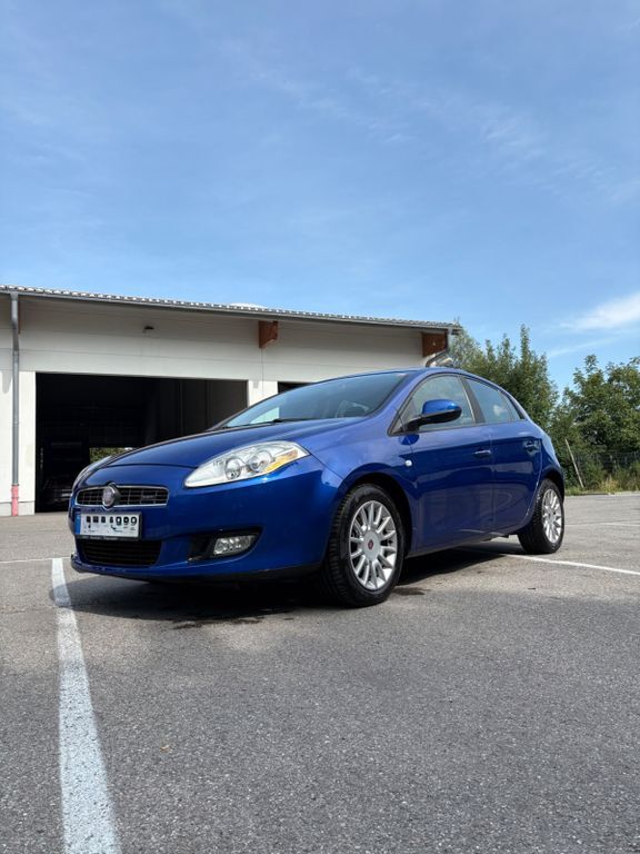 Fiat Bravo 96.300 km 5.300 € München 80937