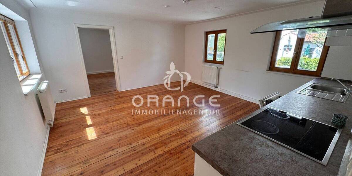 Zimmer Regensburg Innenstadt - 4 Zimmer, 99 m&sup2;, 1.700&euro; | Angebot:25968792