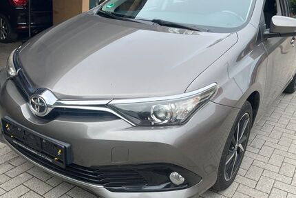 Toyota Auris 137.000 km 7.500 &euro; Kosel 24354