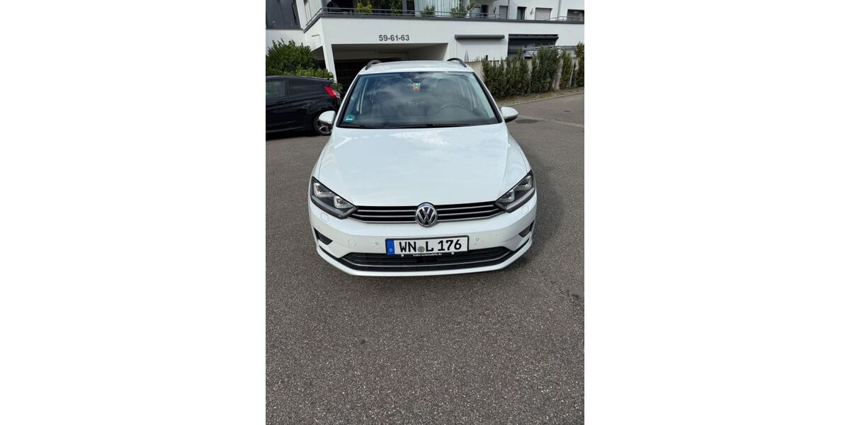 VW Golf Sportsvan 65.482 km 13.599 &euro; Waiblingen 71333