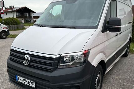 VW Crafter 4.500 km 38.900 &euro; Tacherting 83342