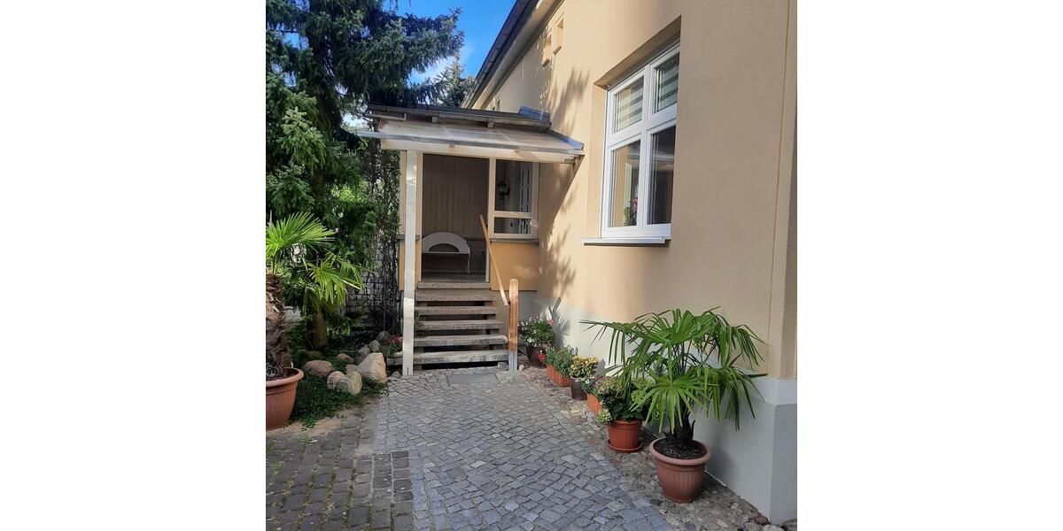 Dachgeschoßwohnung Kyritz - 2 Zimmer, 58 m&sup2;, 498&euro; | Angebot:25100543