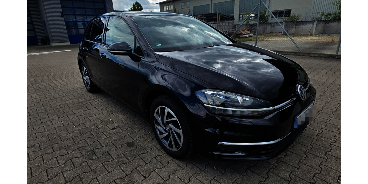 VW Golf 92.000 km 15.200 &euro; Langenau 89129