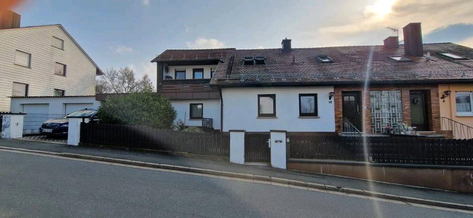 Doppelhaushälfte Hersbruck - 7 Zimmer, 190 m&sup2;, 449.000&euro; | Angebot:26221843