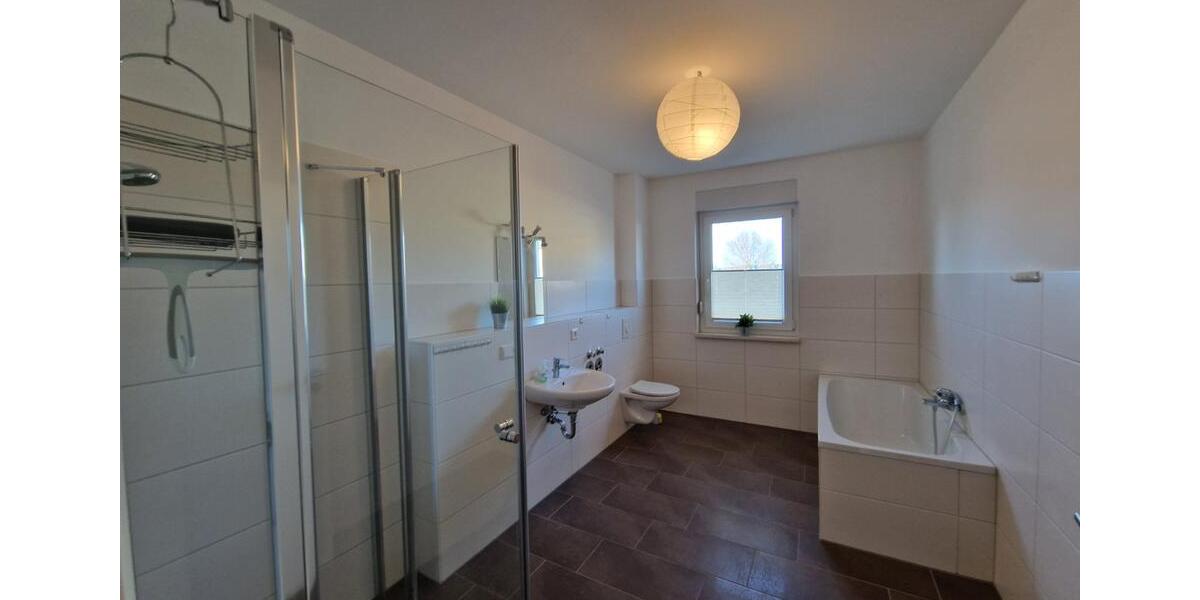 Etagenwohnung Bestensee - 3 Zimmer, 101 m&sup2;, 2.400&euro; | Angebot:17855545
