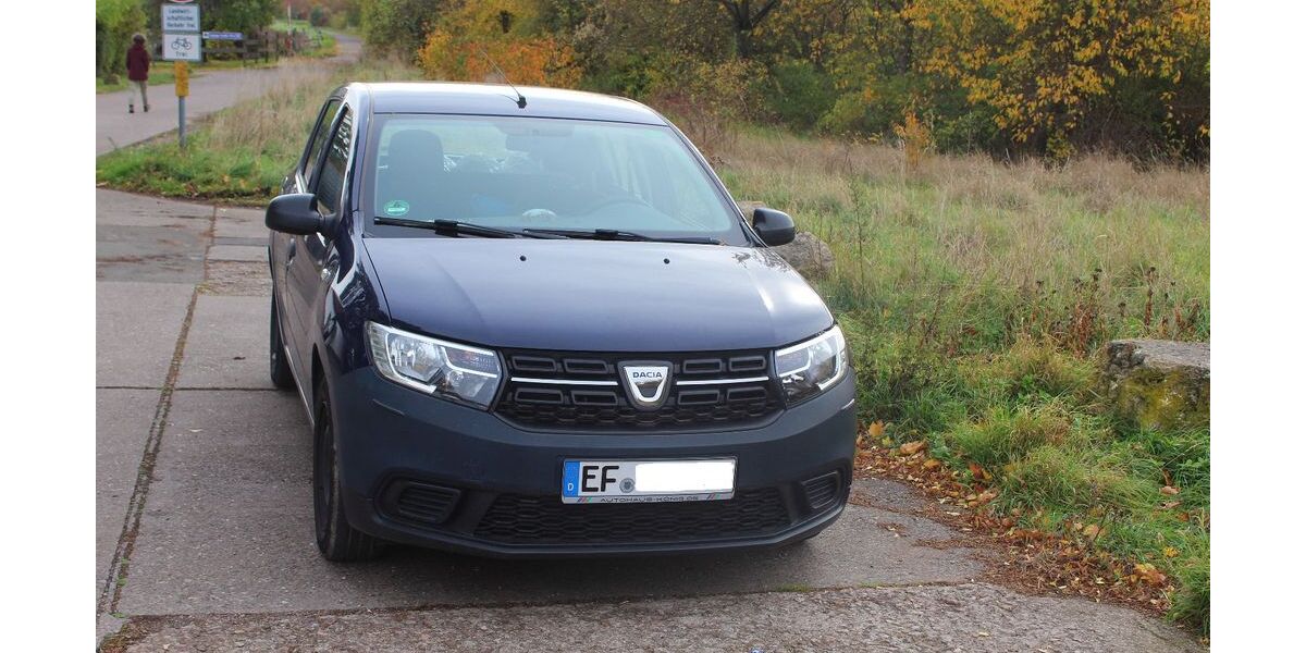 Dacia Sandero 60.000 km 4.999 € Erfurt 99085
