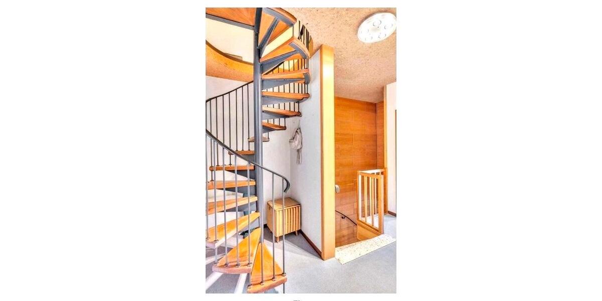 Reihenhaus Reinfeld (Holstein) - 5.5 Zimmer, 168 m&sup2;, 1.900&euro; | Angebot:26047235