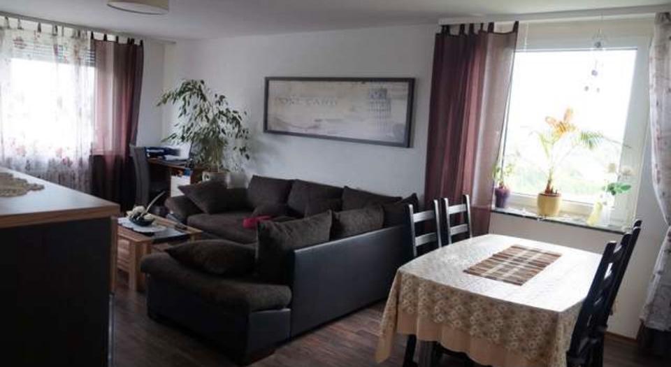 Etagenwohnung Reutlingen Orschel-Hagen - 3.5 Zimmer, 98 m&sup2;, 1.150&euro; | Angebot:26615325