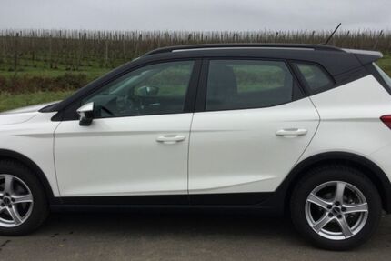 Seat Arona 6.000 km 22.687 € Grafschaft 53501