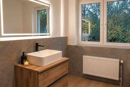 Haus Bad Fallingbostel - 4 Zimmer, 120 m&sup2;, 1.290&euro; | Angebot:25301340