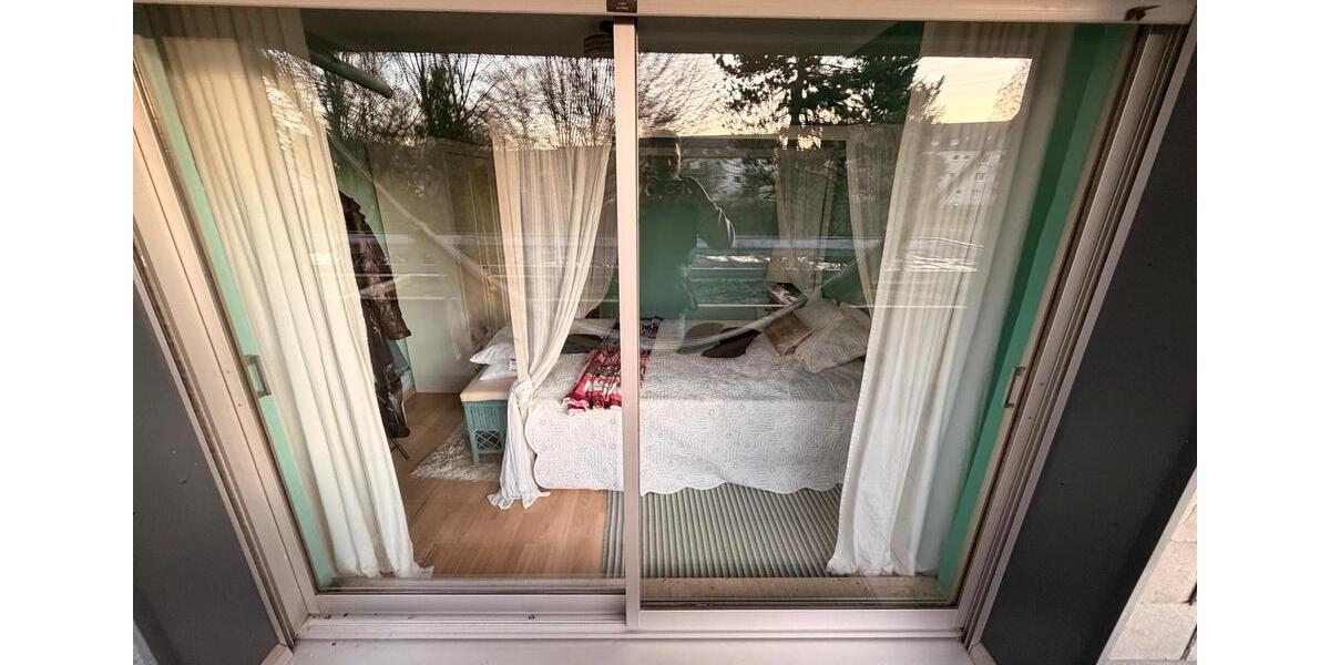 Erdgeschoßwohnung Essen Huttrop - 3 Zimmer, 68 m&sup2;, 169.000&euro; | Angebot:25636930