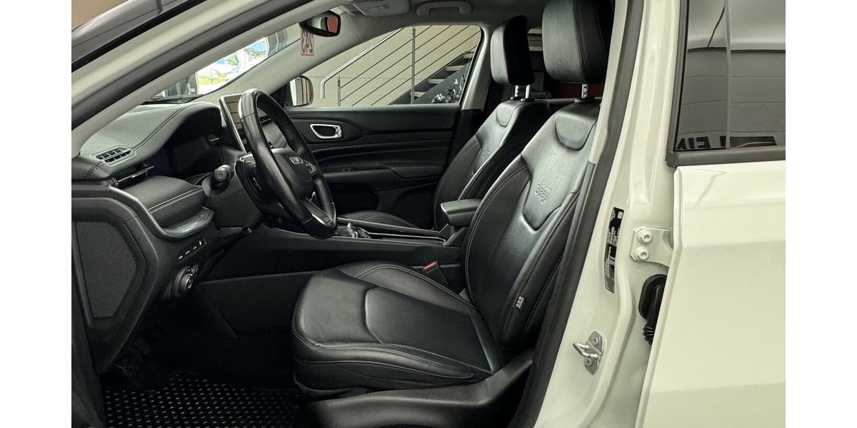 Jeep Compass S Plug-IN Hybrid 4WD 1.Hand Anhängerkplg 61.880 km 24.820 &euro; Lich 35423