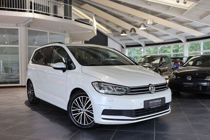 VW Touran 94.369 km 16.980 &euro; Nuthetal 14558