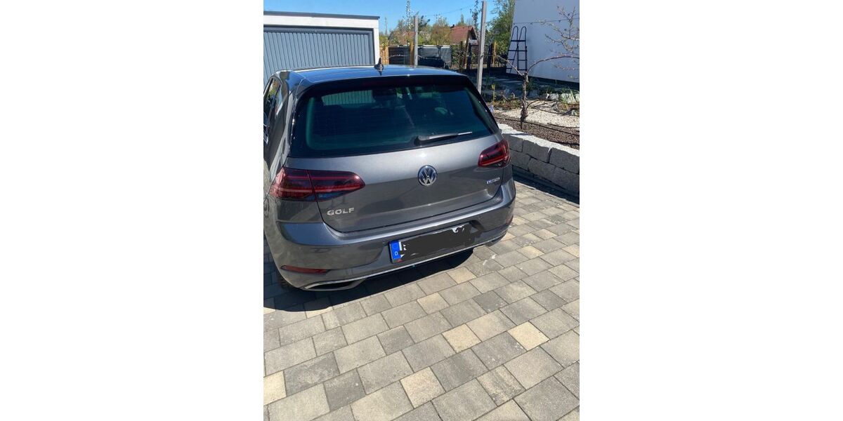 VW Golf 61.300 km 14.999 &euro; Hummeltal 95503