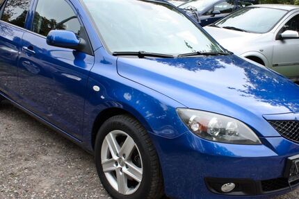 Mazda 3 124.400 km 3.799 € Berlin 13057
