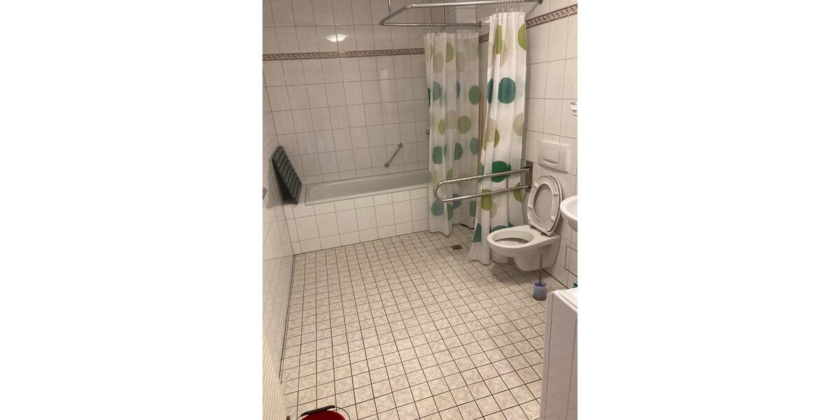 Etagenwohnung Bernhardswald - 2 Zimmer, 200.000&euro; | Angebot:23105611