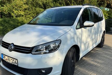 VW Touran 179.000 km 8.700 &euro; Lengede 38268