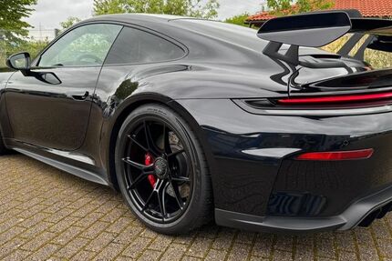 Porsche 992 6.000 km 206.992 &euro; Kirchhain 35274